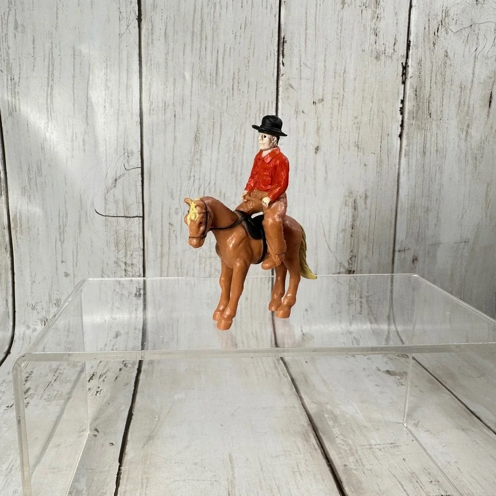 Safari Ltd Western‎ Toy Figures Set Cowboy, Covered Wagon, Annie Oakley Loose